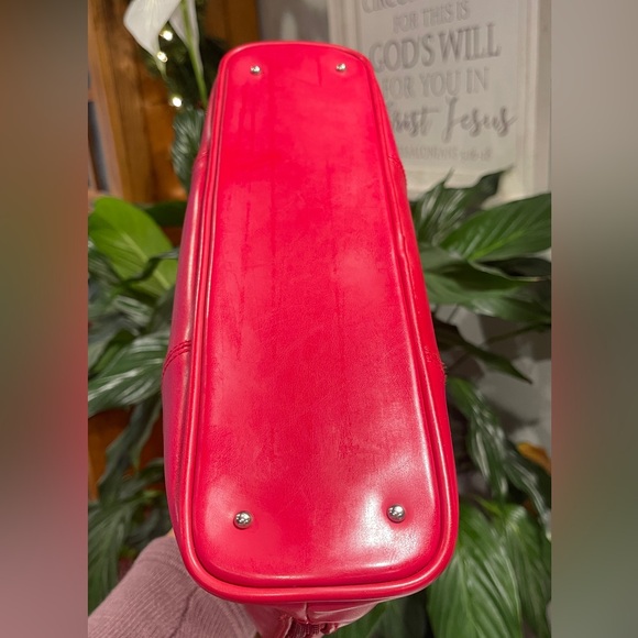 Liz Claiborne Top Handle Red Tote Bag - Picture 5 of 10